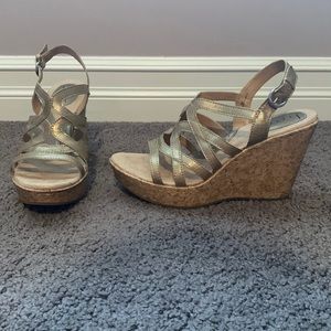 BOC Wedge Sandal-Gold with cork bottom
